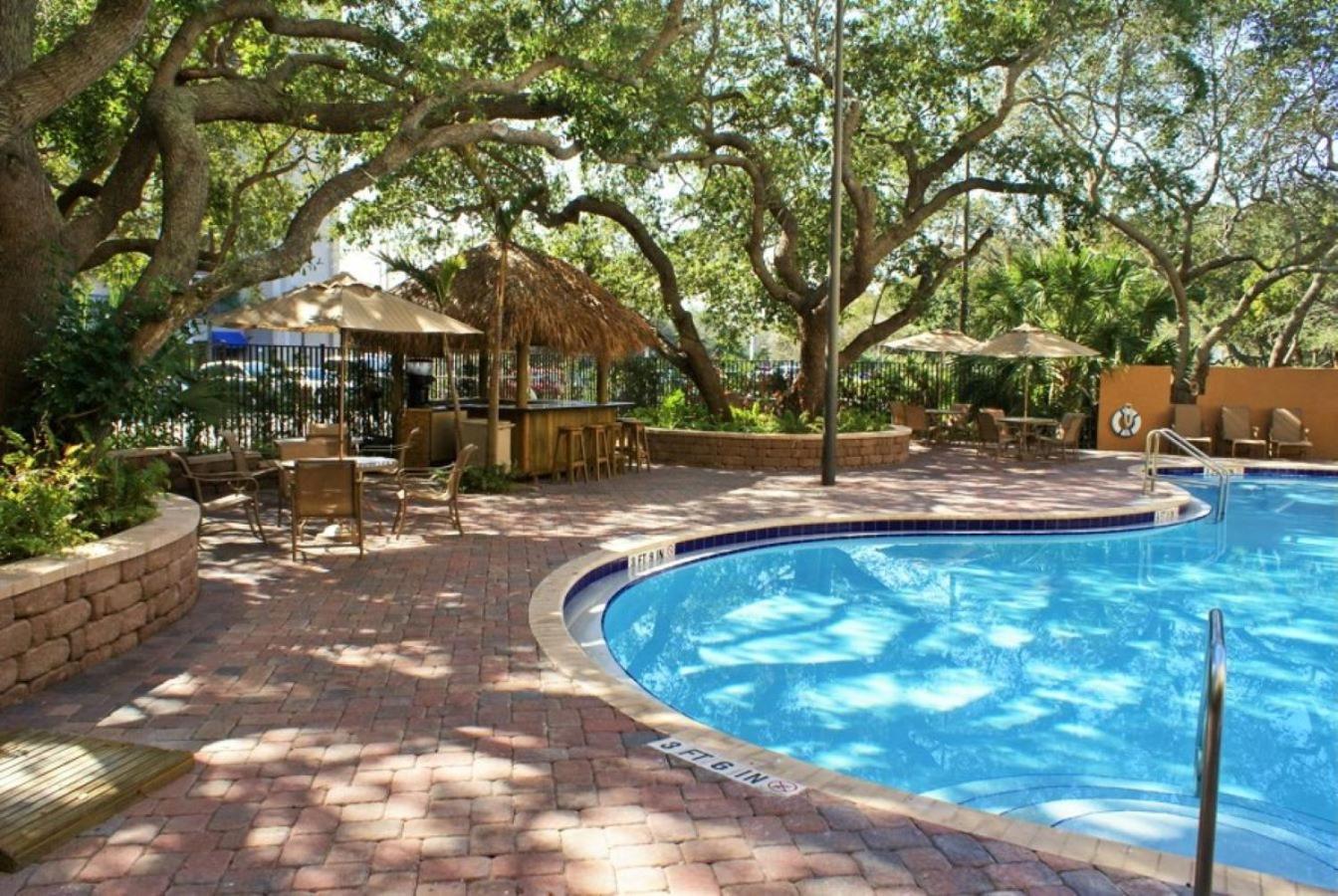 Courtyard By Marriott Cocoa Beach Cape Canaveral Exteriör bild